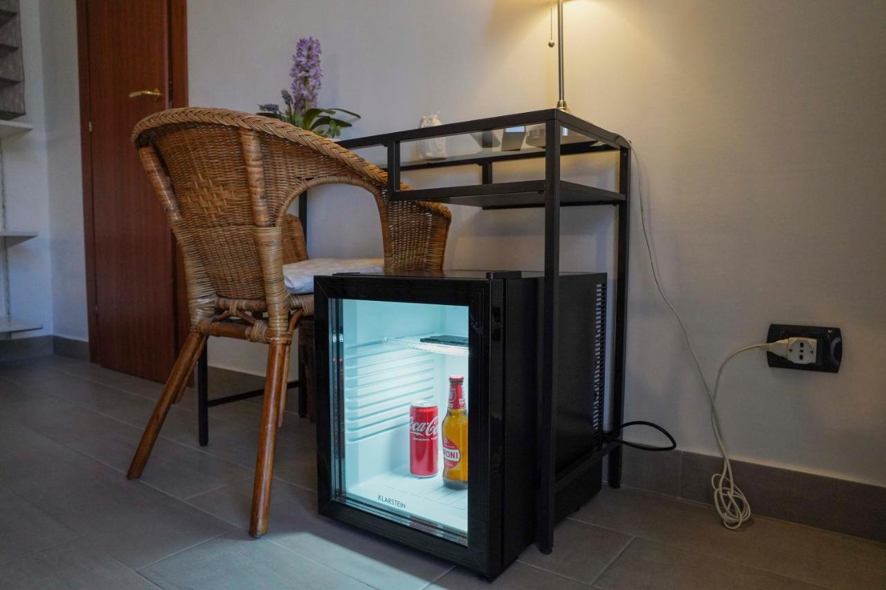 Anthea Bb Napoli Bed & Breakfast Bagian luar foto